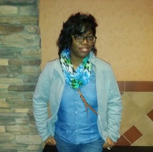 Meet your Posher, Nicole